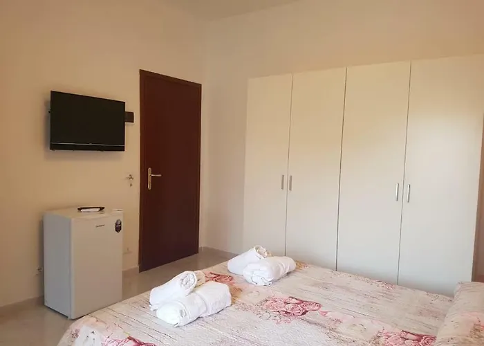 Beb Arcobaleno Bed & Breakfast 3*